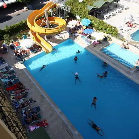 فندق Kleopatra 4*